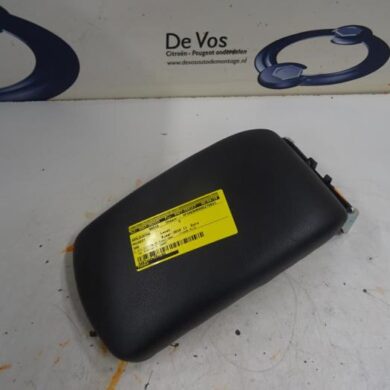 Peugeot 308 1.6 HDi 16V FAP Armleuning 2010 7589SV