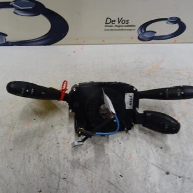 Peugeot 207  Steering column stalk 2010 6242YW