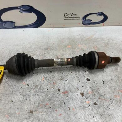 Peugeot 3008 1.6 16V THP 155 Aandrijfas links-voor 5FV 2011 3272TN-3272TP 20GA03