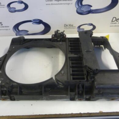 Citroen C5  Cooling fan housing 2009 7104Q9
