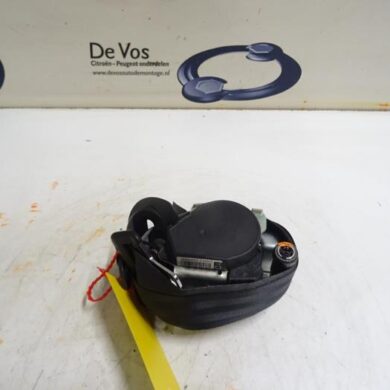Peugeot 308  Seatbelt tensioner, right 2012 8976S2