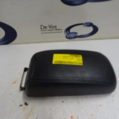 Citroen C-Crosser  Armleuning 2010 7589PV