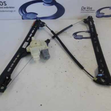 Citroen C4 Picasso 1.6 e-HDi 115 Window mechanism 4-door, front right 2014 9675924680