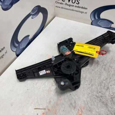 Peugeot 2008 1.2 VTi 12V PureTech 130 Rear door window mechanism 4-door, left 2020 9830003080