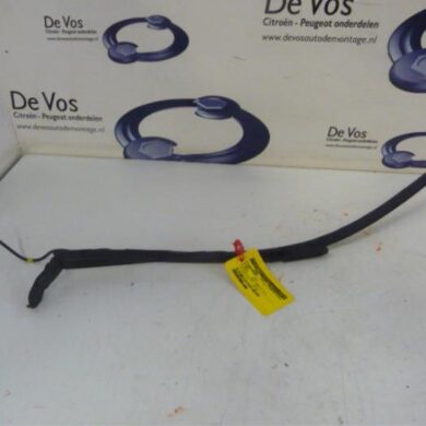 Citroen C4 Cactus 1.6 Blue Hdi 100 Ruitenwisserarm voor 2015 1611871480