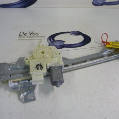 Peugeot 308 1.6 HDi Rear door window mechanism 4-door, right 2014 9677737280