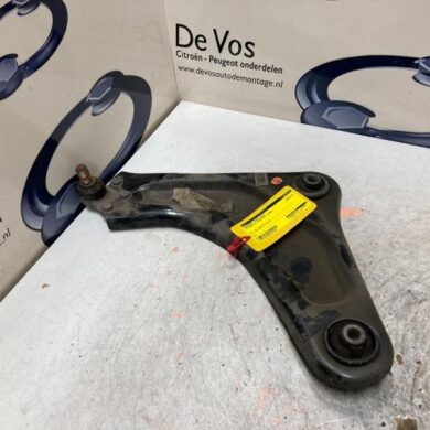 Citroen C3 Aircross 1.2 e-THP PureTech 130 Front wishbone, left 2020 9819418180