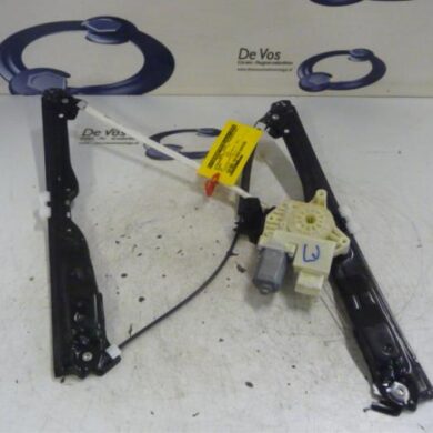 Peugeot 308 1.6 BlueHDi 120 Window mechanism 4-door, front left 2014 9677734880