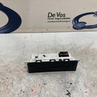 Peugeot 206 PLUS 1.4 XS Display Interieur KFW 2010 6155GZ-6155HA-96658097XT