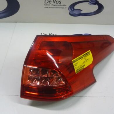 Citroen C5 2.0 16V Taillight, right 2008 6350FA