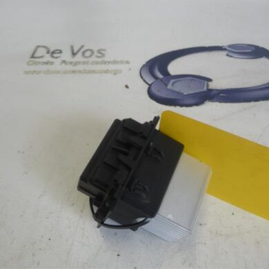 Peugeot 208  Kachel Weerstand 2013 6441AF