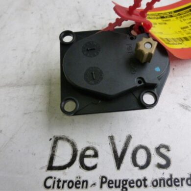 Peugeot 607 2.2 HDi 16V FAP Heater valve motor 2004 6447HH