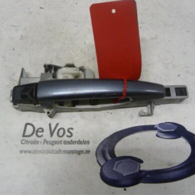 Peugeot 407 1.6 HDi 16V Rear door handle 4-door, right 2005