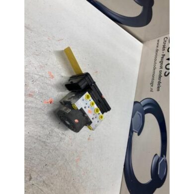 Peugeot 208  ABS Pomp HNZ 2015 1616770880-1614210380