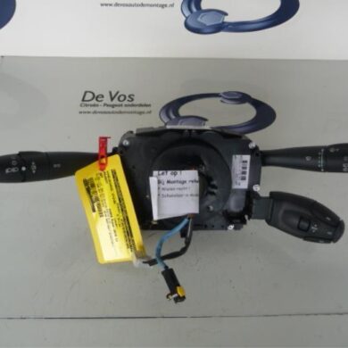 Peugeot 207 1.4 HDi Steering column stalk 2010 6242YW