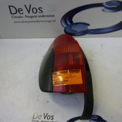 Peugeot 306 1.6i XR,XT,ST Taillight, left 2001 6350J3