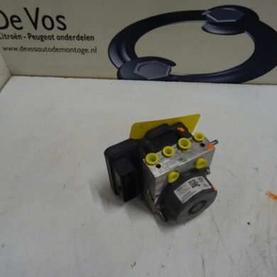 Peugeot 308 1.6 BlueHDi 120 ABS pump BH01-BHZ 2014 1611981180-1612847480