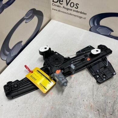 Opel Corsa 1.2 Turbo 12V 100 Ruitmechaniek 4Deurs links-achter 2022 9829045980