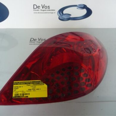 Peugeot 207 1.4 16V Vti Taillight, right 2008 6351Y7