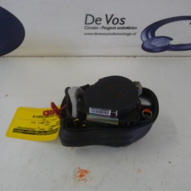Peugeot 407  Seatbelt tensioner, left 2006 8974YK