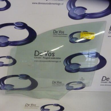 Peugeot 208 1.4 HDi Portierruit 4Deurs links-voor 2013 9673360780