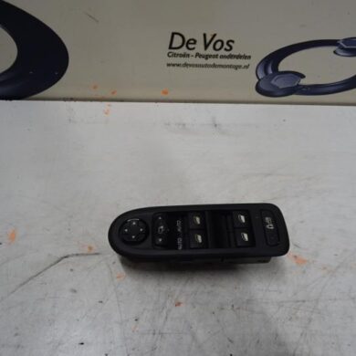 Citroen C3  Combischakelaar ramen 2011 6490AZ
