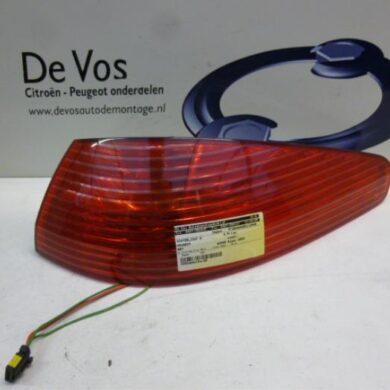 Peugeot 607 2.2 HDi 16V FAP Taillight, right 2003 6351N1