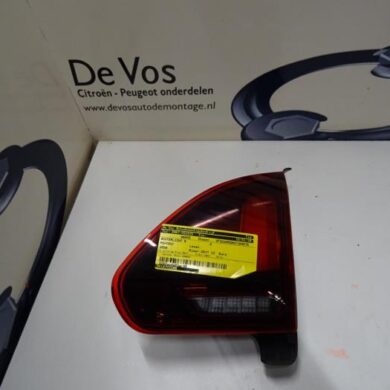 Peugeot 2008  Achterlicht rechts 2017 9814757280