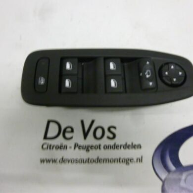 Peugeot 2008 1.2 Vti 12V PureTech 82 Multi-functional window switch 2013 96749624ZD
