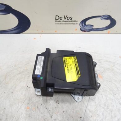 Peugeot 5008  Head-up display 9HD9H05 2013 6593K2-6593K3