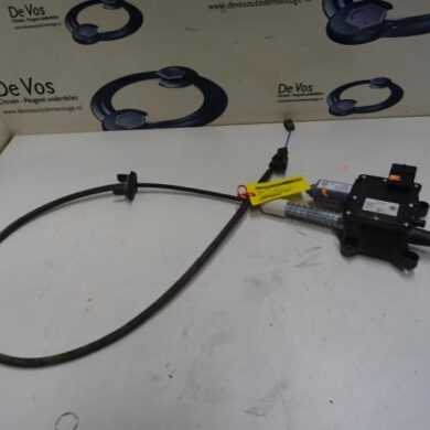 Citroen DS5  Parking brake motor RHHRH02 2015 1606279780