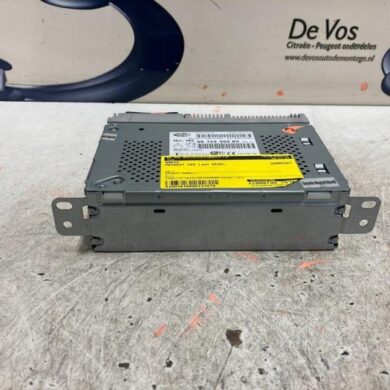 Peugeot 208 1.2 12V e-THP PureTech 110 Radio 2016 1615338780-9815356680-1680884080