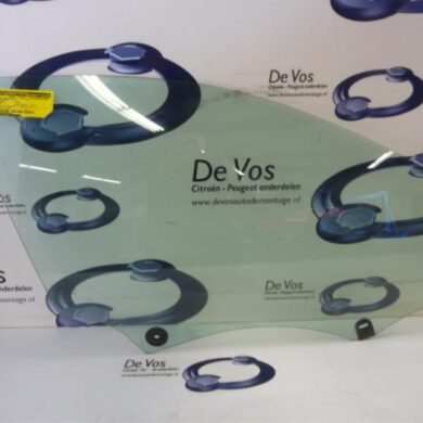 Peugeot 308  Door window 4-door, front right 2015 9677867780