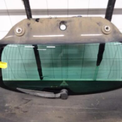 Peugeot 407 3.0 V6 24V VVT Rear window 2005 8744W3-8744GC