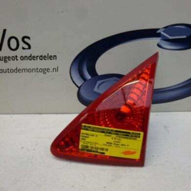 Peugeot 3008 2.0 HDiF 16V Taillight, right 2011 6351HE