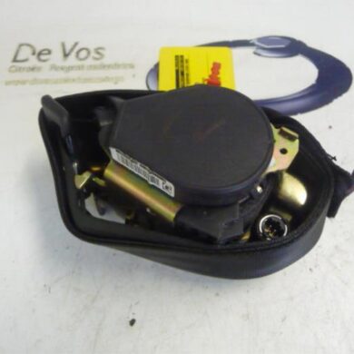 Peugeot 807  Gordelspanner links 2005 8974XF
