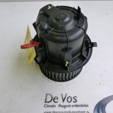 Citroen DS3 1.6 16V VTS THP 155 Heating and ventilation fan motor 2010 6441CS