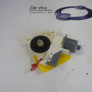 Peugeot 407 2.0 16V Door window motor 2007 922386
