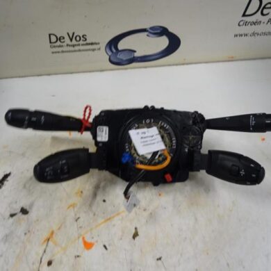 Peugeot 208  Combischakelaar Stuurkolom 2013 98030386ZD-98154492ZD