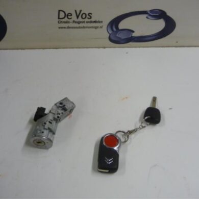 Citroen DS3  Ignition lock + key 2011 4162PT