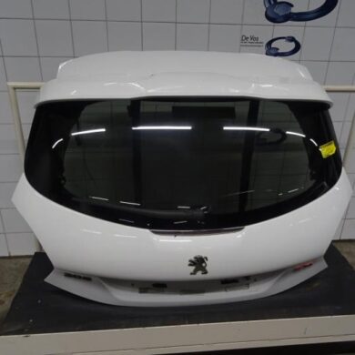 Peugeot 208  Achterklep 2014 9811036380-9675472280