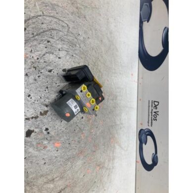 Citroen C4 Picasso  ABS Pomp YHZ 2018 1647861680-1682600380