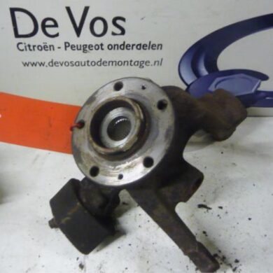 Peugeot 605 3.0 SV,Executive V6 24V Fusee links-voor 1999 364650