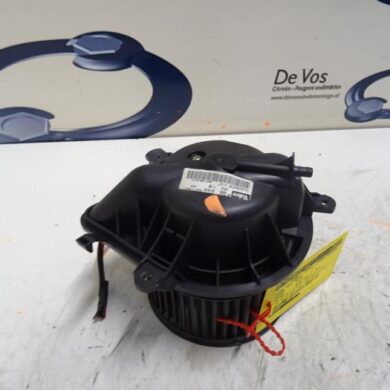 Peugeot Partner 1.9D Heating and ventilation fan motor 2004 6441S0