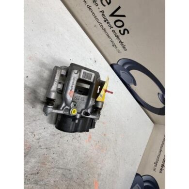 Peugeot 508 1.6 16V Hybrid 225 Bremszange links hinten 5G06 2022 1608999580