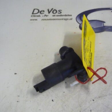 Citroen C3  Ruitensproeierpomp voor 2014 643475