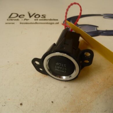 Peugeot 108 1.0 12V Elektronisch kontaktslot 2014 B000982280