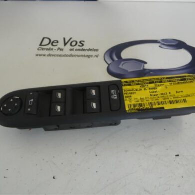 Peugeot 3008  Multi-functional window switch 2013 6490X5