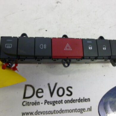 Peugeot Boxer 2.2 HDi 120 Euro 4 Schakelaar 2010 6554TR