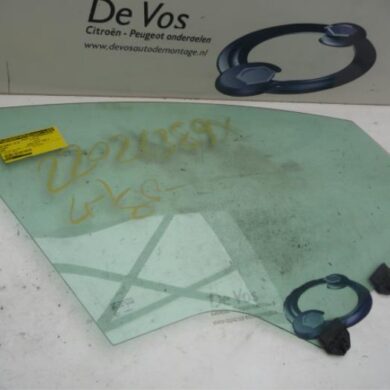 Peugeot 3008 2.0 HDiF 16V Door window 4-door, front right 2009 9202N7